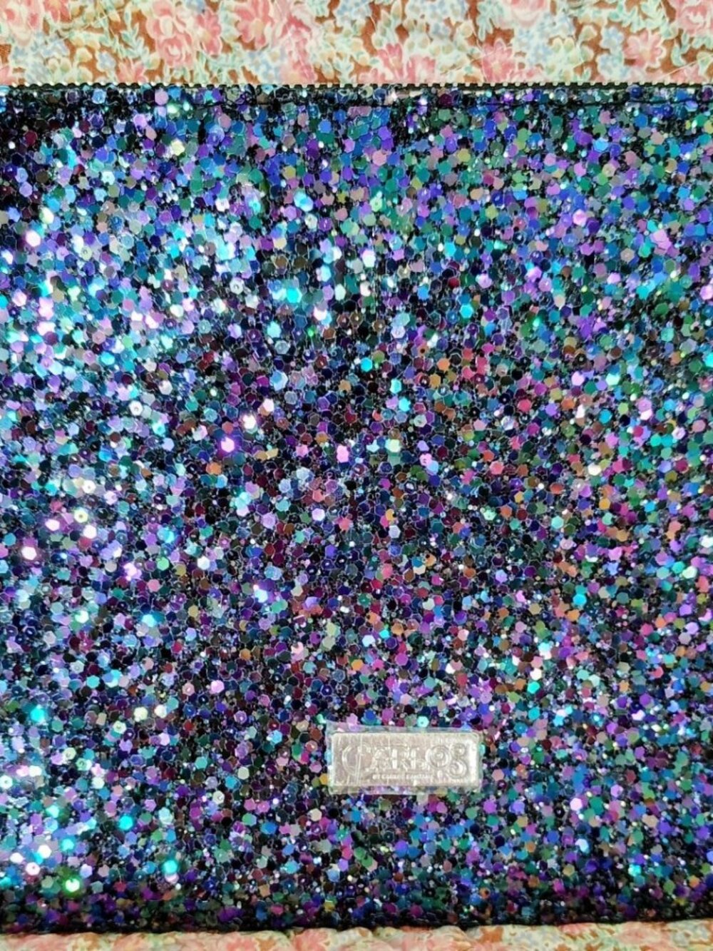 NWOT Carlos By Carlos Santana Wristlet Iridescent Chunky Glitter Sparkle